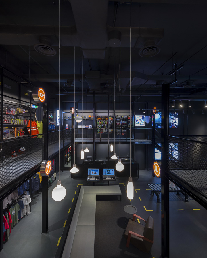 Durasafe-flagship-store-by-Ministry-of-Design-Singapore-05