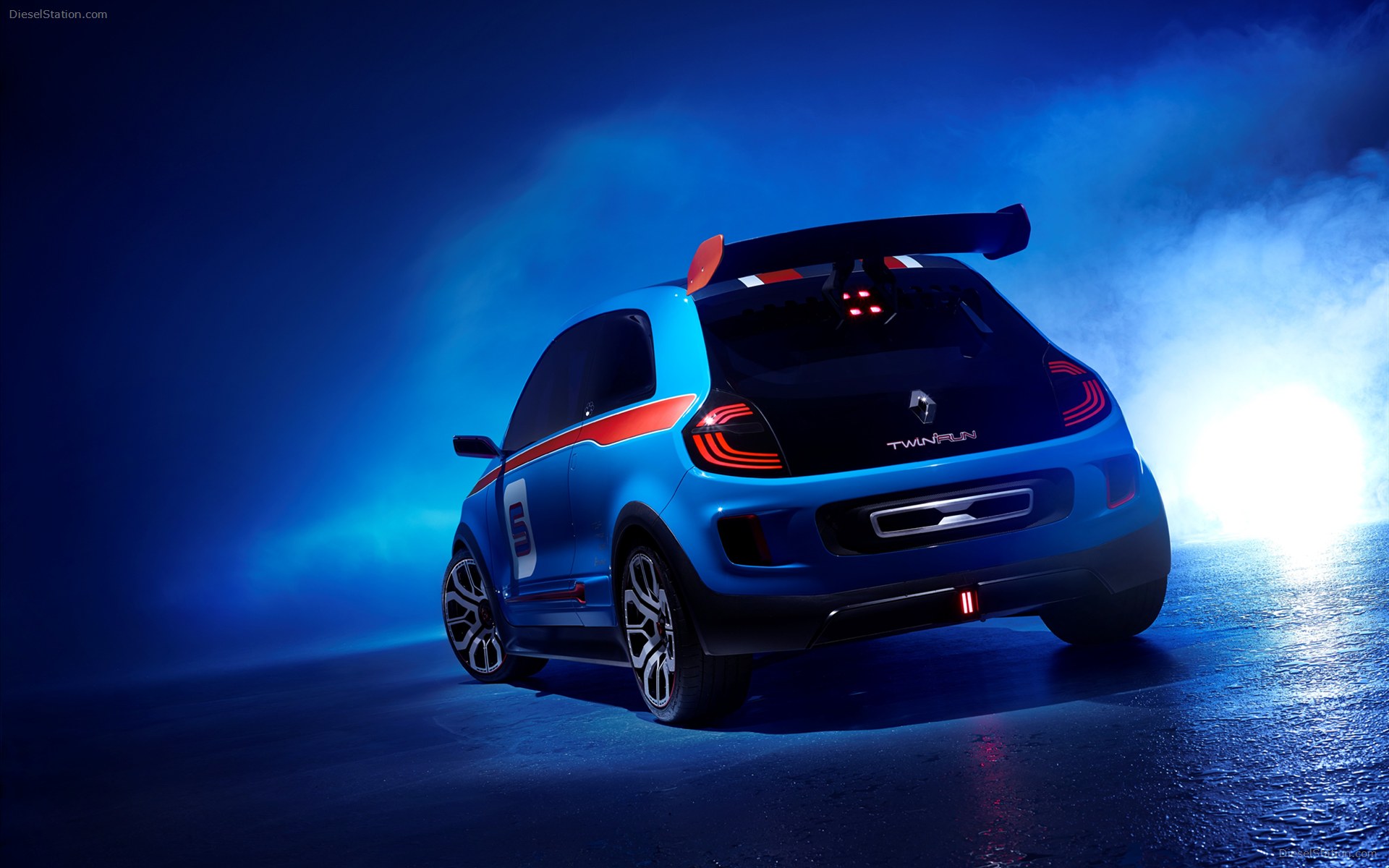 Renault-Twin-Run-concept-2014-widescreen-21