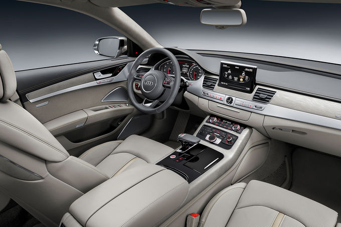 08-2013-Audi-A8-facelift-Sperrfrist-21-8-2013-W12-fotoshowImage-e1fdeb82-710403