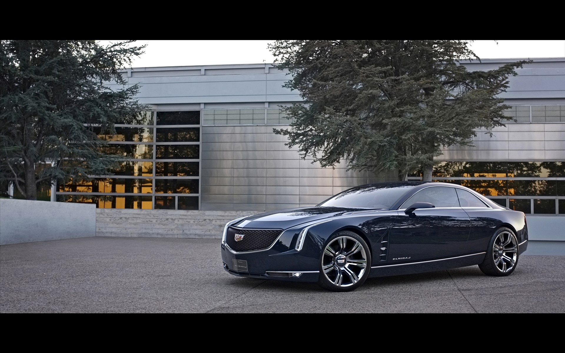 Cadillac-Elmiraj-Concept-2013-widescreen-02