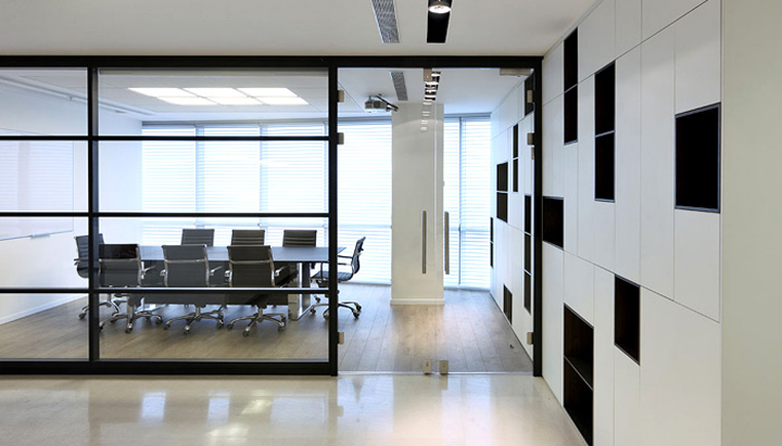 Granot-lawyers-offices-by-Maya-Elazar-Studio-Tal-Feist-Architects-Tel-Aviv-Israel-02