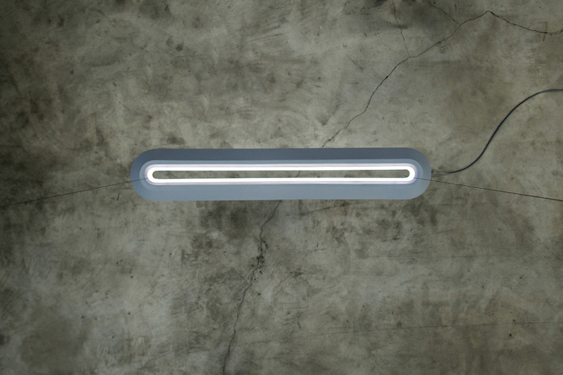 s1-interactive-pendant-lamp-thibault-designboom04