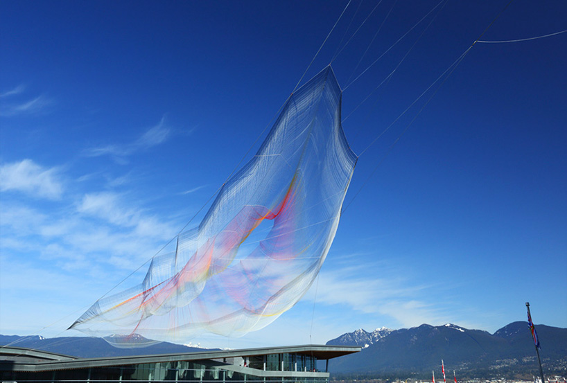 janet-echelman-and-google-weave-an-interactive-sculpture-in-the-sky-designboom-16