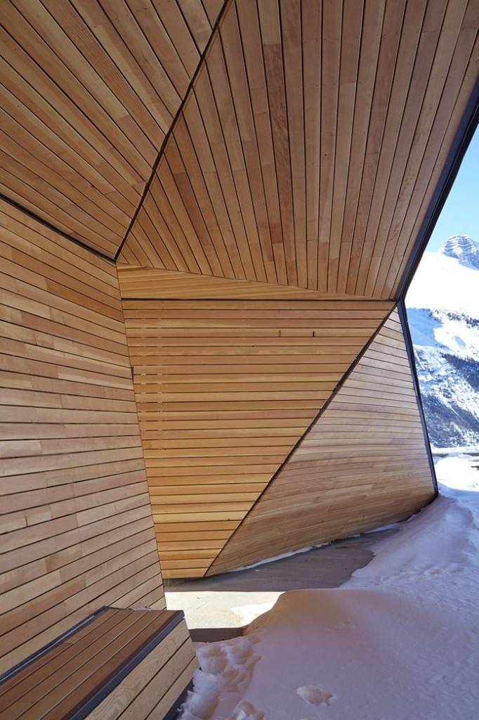 684ff4fc152946feb25eabb7b1b94af2