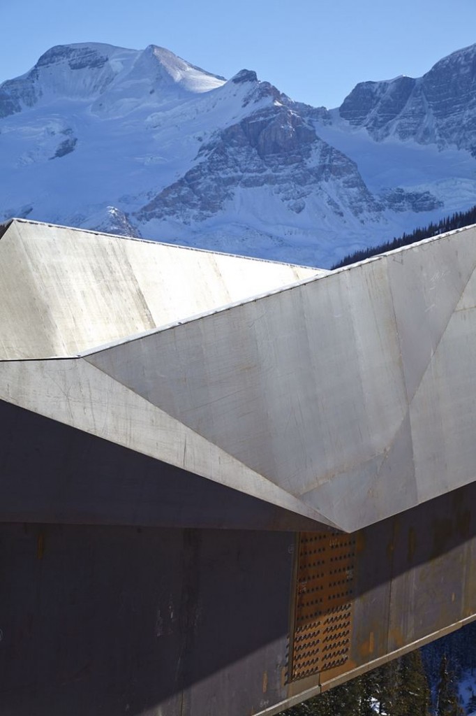 b0ed4381091245a3a02374bd88c5cc35