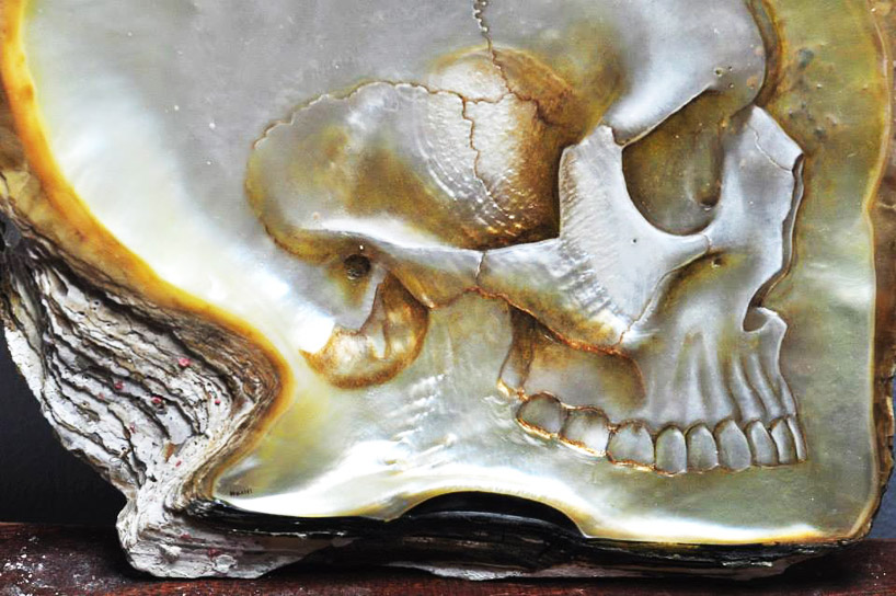 gregory-raymond-halili-carves-skulls-mother-of-pearl-designboom-14