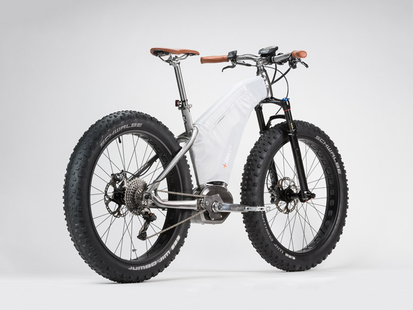 philippe-starck-MASS-electric-bike-designboom-03
