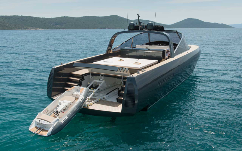 norman-foster-and-partners-alen-68-motor-yacht-designboom-02