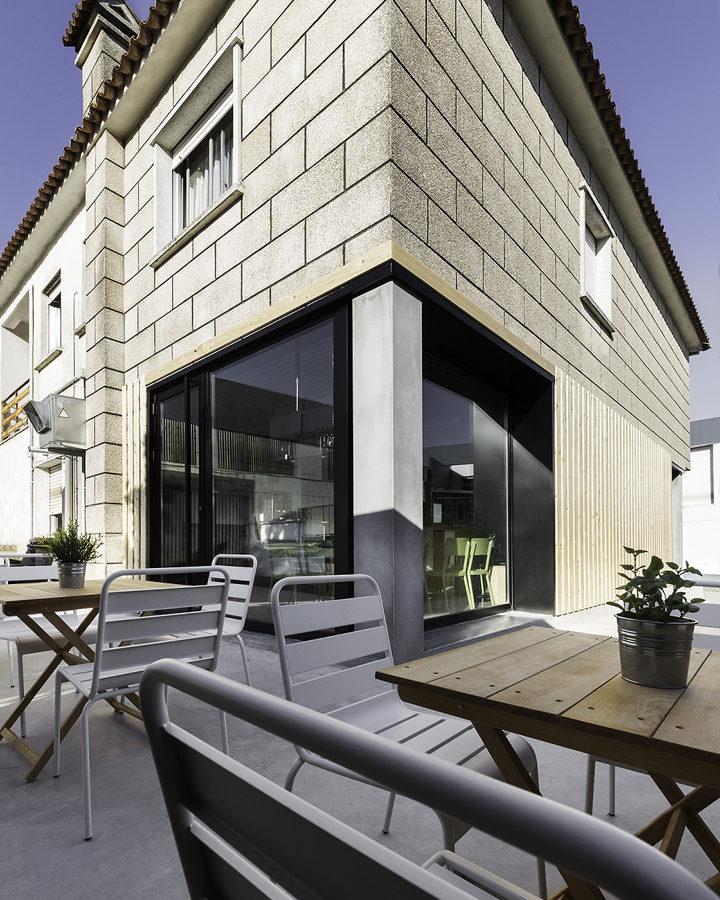 Sandwiches-A-Seca-by-NAN-Architects-Poio-Spain-12