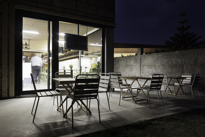 Sandwiches-A-Seca-by-NAN-Architects-Poio-Spain-15