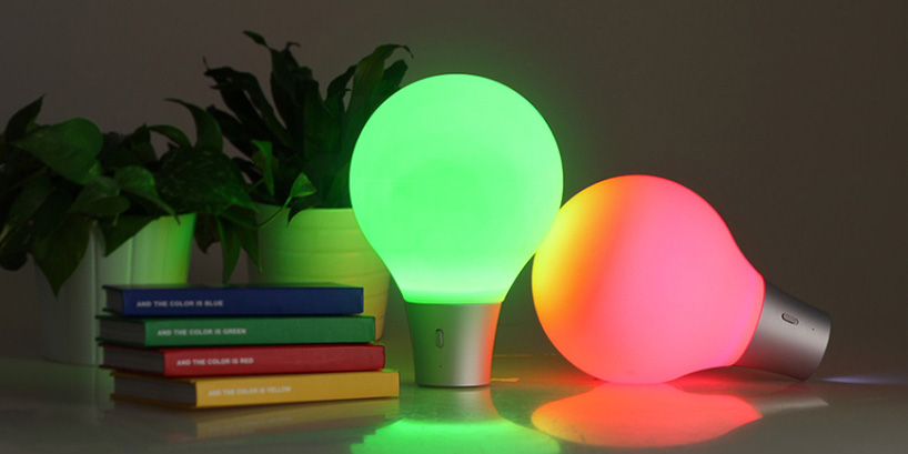 pega-d-and-e-colorup-lamp-designboom-04
