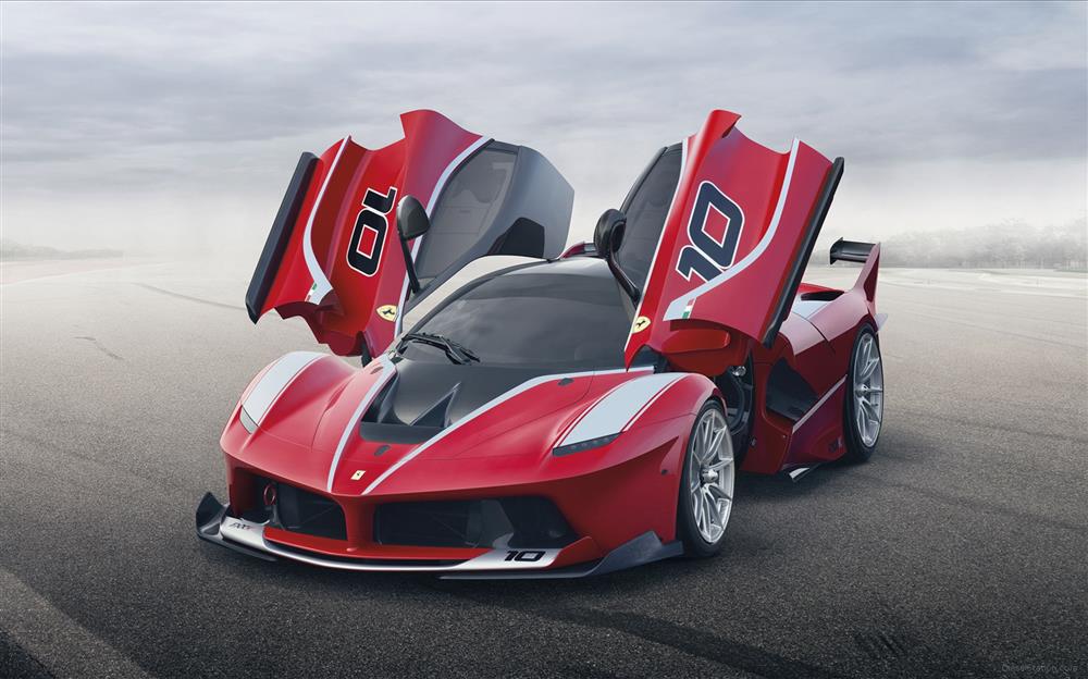 Ferrari-FXX-K-2015-widescreen-04