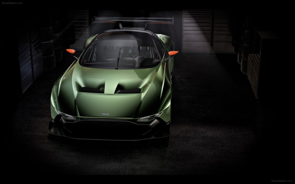 Aston-Martin-Vulcan-2016-widescreen-06