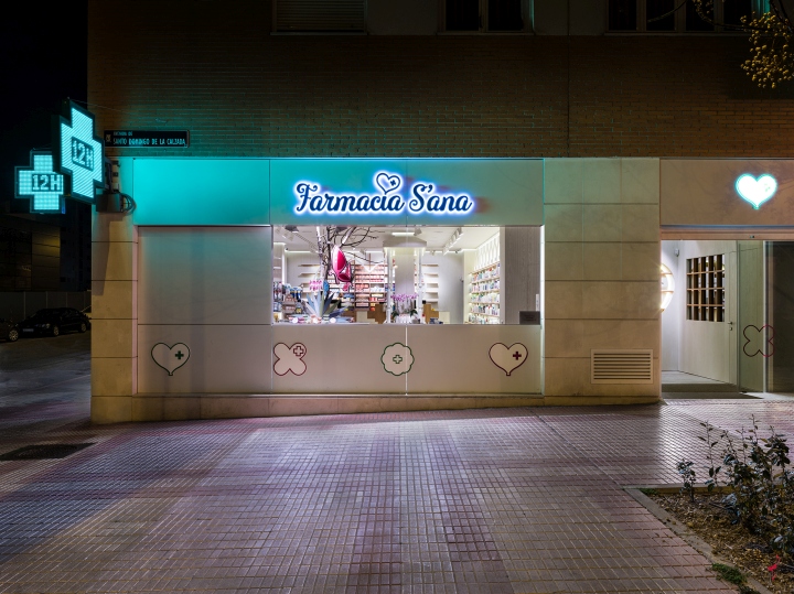 Sana-Pharmacy-by-Marketing-Jazz-Madrid-Spain-10
