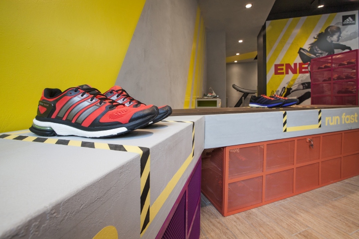 adidas-RunBase-Store-by-DINN-Milan-Italy-12