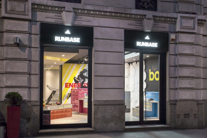 adidas-RunBase-Store-by-DINN-Milan-Italy-13