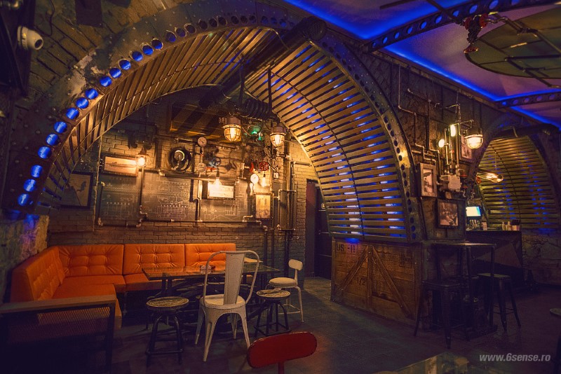 Submarine-Pub-Designed-in-Industrial-Style-with-Steampunk-Features-2