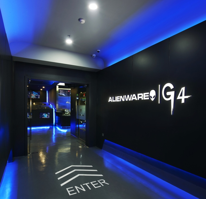 Alienware-G4-Internet-cafe-by-Gramco-Ningbo-China-06