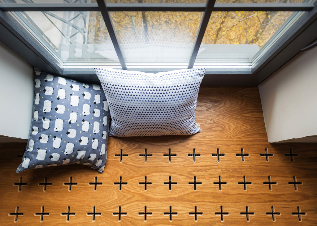 Apartment-with-a-slide-by-KI-Design-Studio_dezeen_1568_6