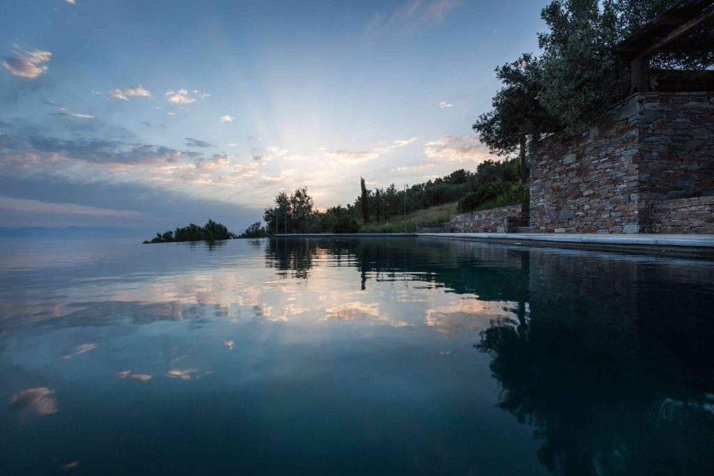 36ec932d-4b49-43e2-9afd-a1ea7aec7e71