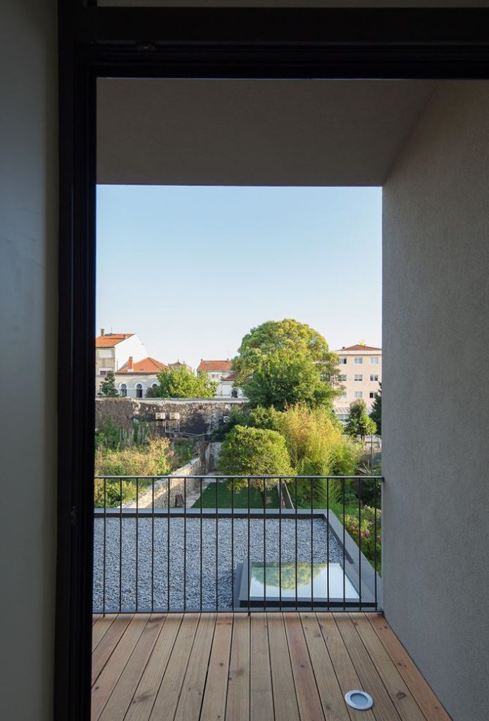 43005d52-2e27-47d3-947c-26fd590aa9e4