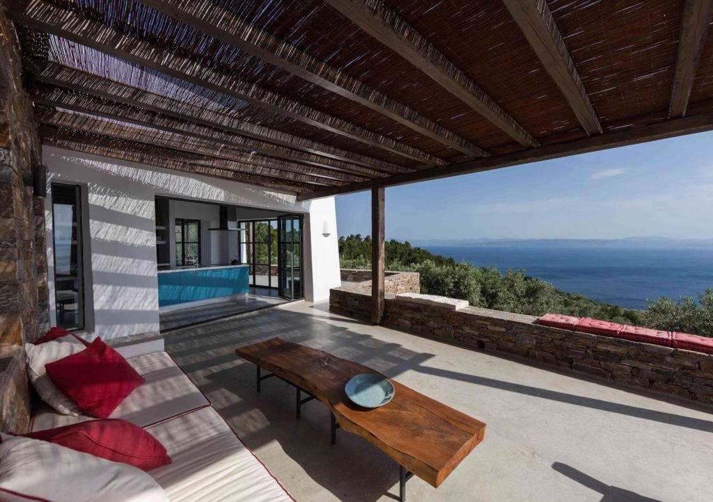 4bddcf96-cb93-4943-a9ef-04adf1151c99