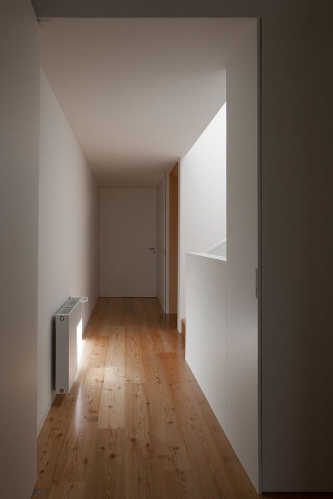 5d90b5c0-9bdc-43a3-9916-69c411ebe98b