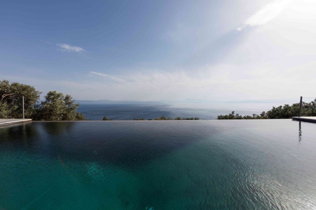 ae5c57f2-459d-4eee-ace3-299868158098